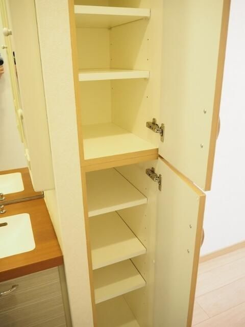 ルーブル仲六郷壱番館の収納