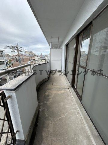 仲介手数料0円！コーポラス南川のバルコニー