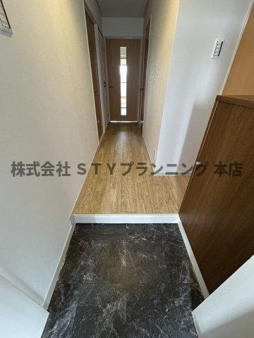 仲介手数料0円！コーポラス南川の玄関