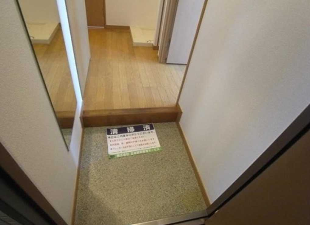 アピス三軒茶屋　LUUP導入　角部屋　オートロックの玄関