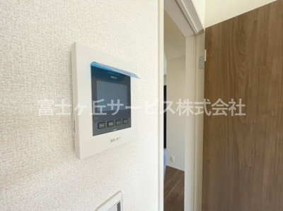 【セキュリティ】 | 菊川市下平川 4期 新築一戸建て | TV付きインターフォンです
