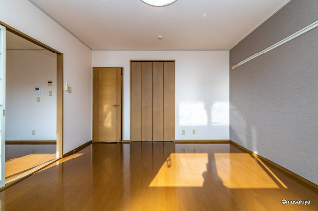 三才パレスの居間・リビング|写真は同じ建物内の別のお部屋の物です。