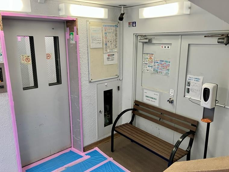麻布十番中央マンションのロビー