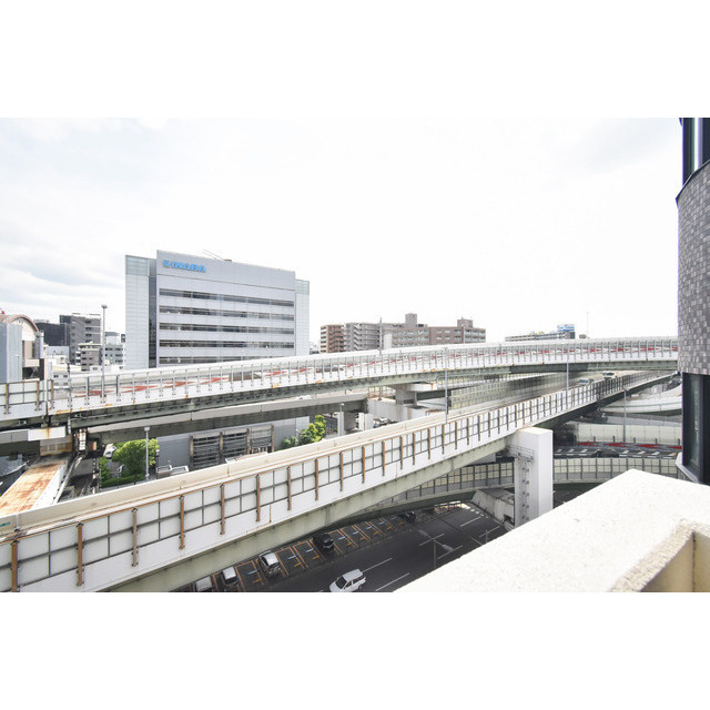 SERENiTE本町refletの展望