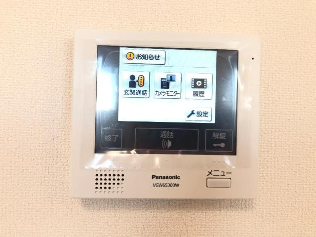 サクラーレの内装|カメラ付インターホン