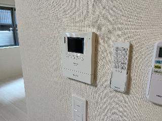 コンフォートの内装|カメラ付インターホン（イメージ）