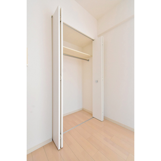 Gramercy Sakaeの収納