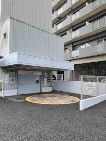 メルヴェーユの駐車場