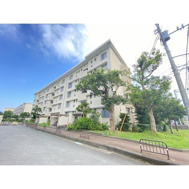 沼津原団地　４号棟の外観