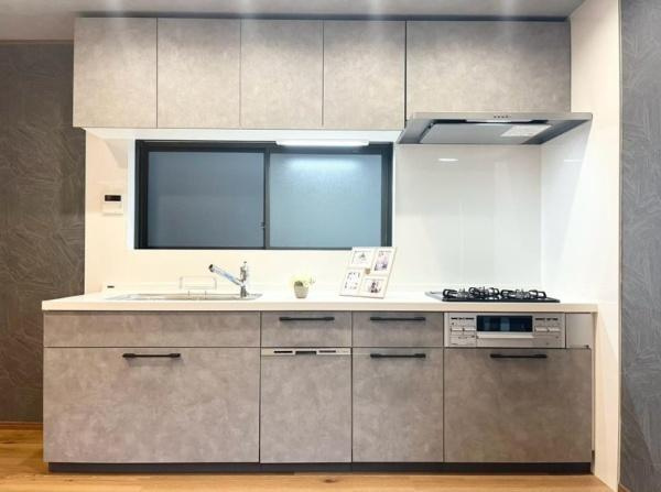 寝屋川市 松屋町　中古 一戸建てのキッチン