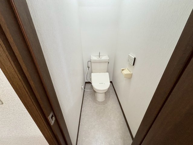 ワイエイハイツの設備