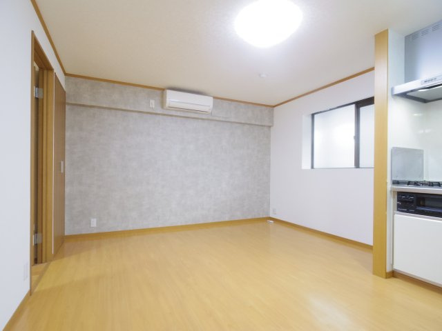 安松ハイツⅡの内装|※他号室写真です