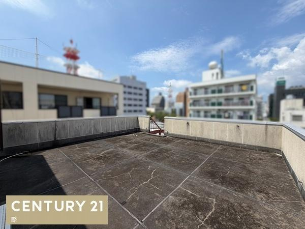 田坂ビルのバルコニー