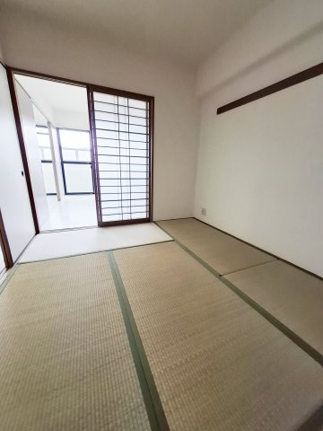サンシャイン北六甲の和室