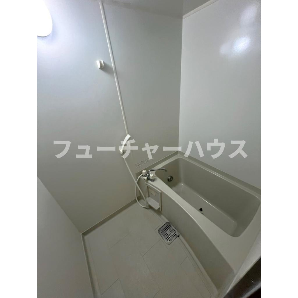 サンプラザＣの浴室|※202号室の画像です