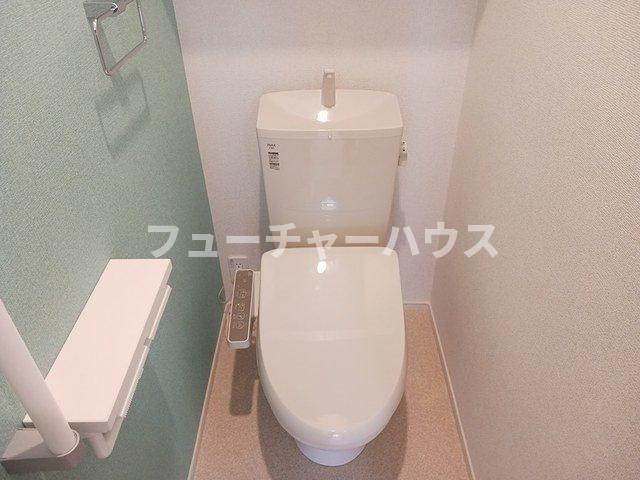 アンソレイユのトイレ|コンパクトで使いやすいトイレです
