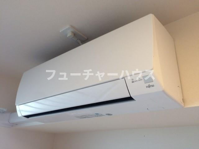 ユンバンチェンの設備|エアコン