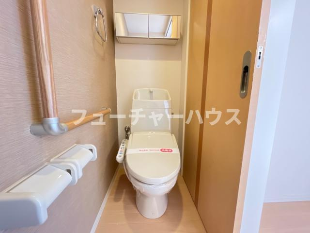 ボンヌレコルト(Bonne recolte）のトイレ|シャワー付トイレ