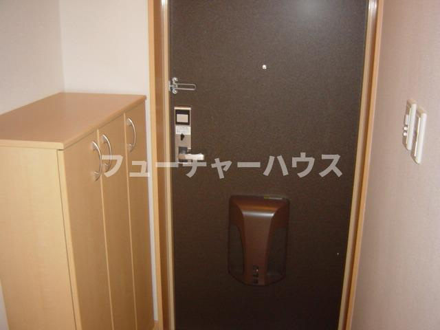 クランテプラース（ｃｌａｒｔｅ．ｐｌａｃｅ）の玄関|玄関