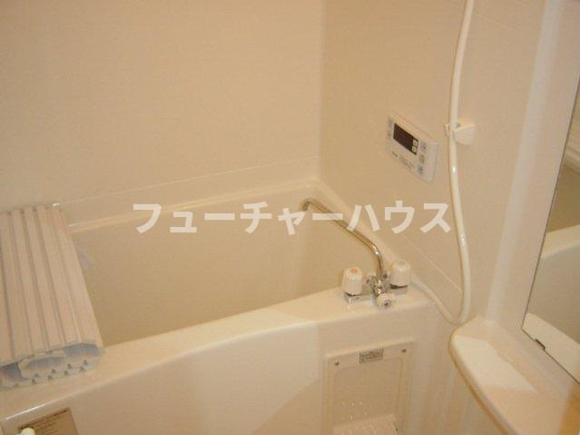 クランテプラース（ｃｌａｒｔｅ．ｐｌａｃｅ）の浴室|バス