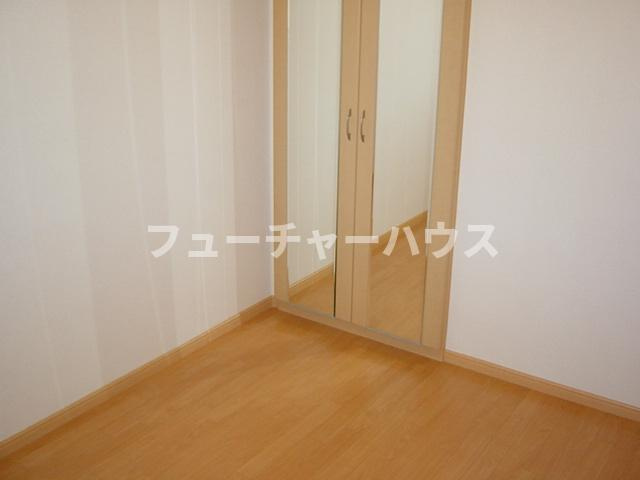 クランテプラース（ｃｌａｒｔｅ．ｐｌａｃｅ）の内装|洋室