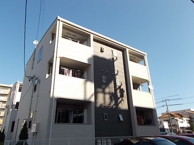 ジェルメみどりＢの外観