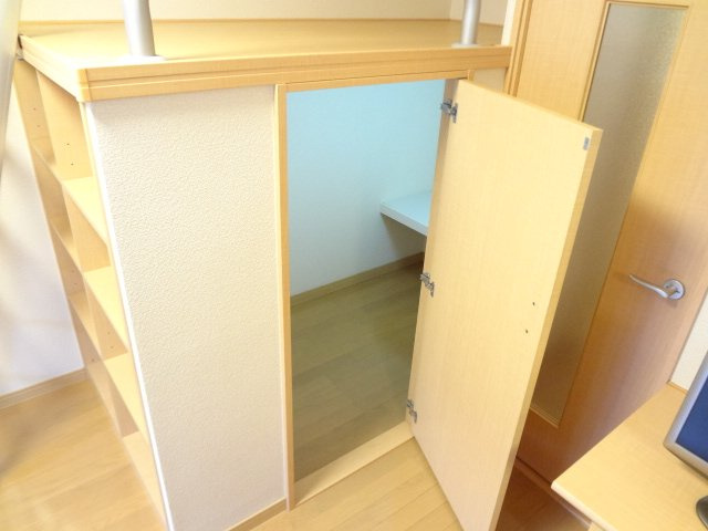 レオパレスグリーン一宮の内装