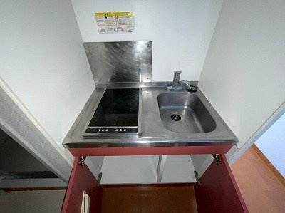 レオパレスジャスミンのキッチン|シングルレバー設置