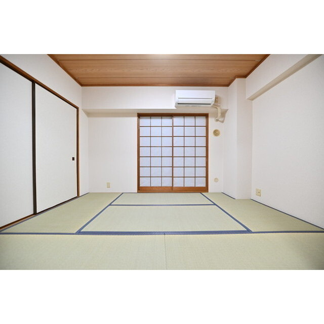 つくば5号館の内装