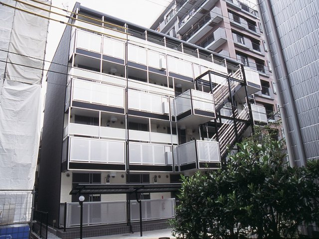 レオパレスヴェラ　コートの外観