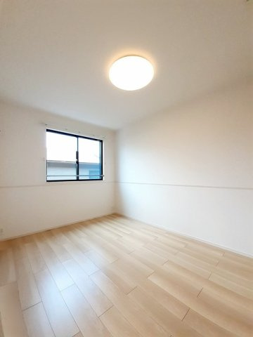 サン　ファーストのその他