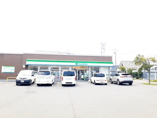 ハーモニーさかえ通Ⅰの周辺|ファミリーマートまで800m