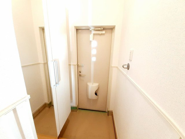 サニーパーク前田の玄関