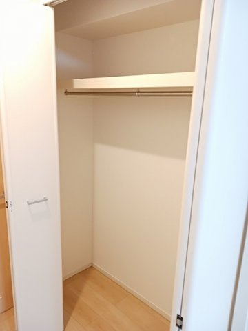 キングキャッスル　壱番館の収納