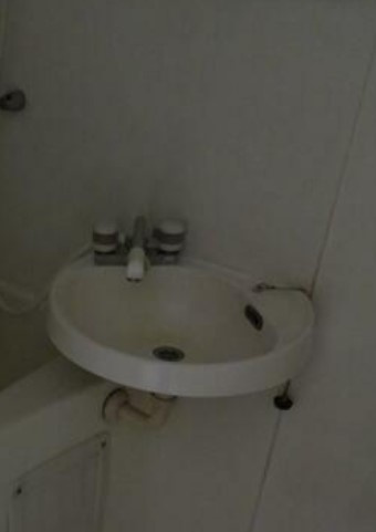 メゾン松本の洗面所