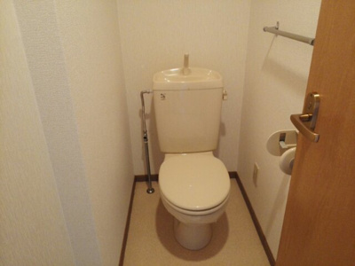 【トイレ】 | コンフォートタウン轟Ⅱ | コンパクトで使いやすいトイレです