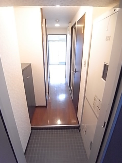 立花アスペンハウスの玄関