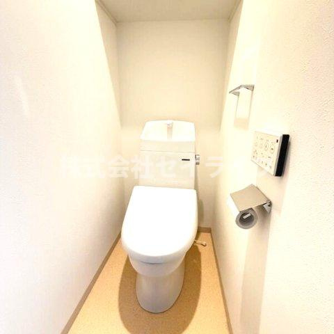FaseciaDamiaのトイレ