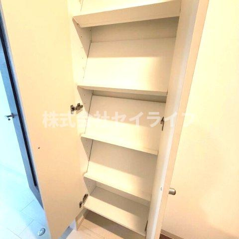 FaseciaDamiaの玄関