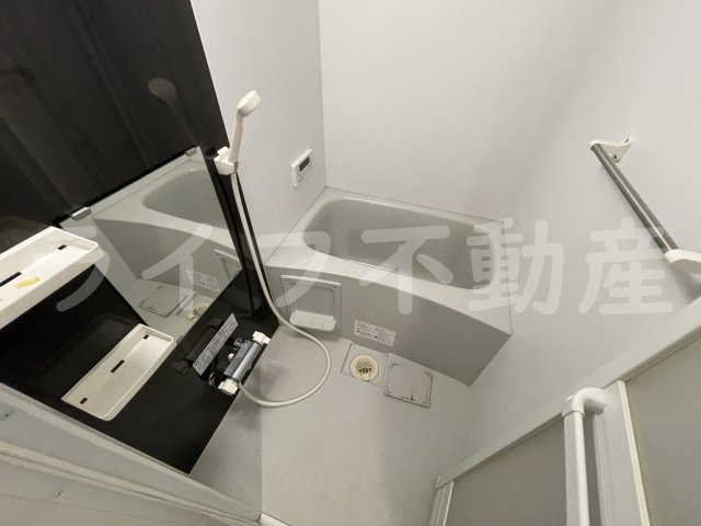 Iotアパートメント徳庵の浴室|日々の疲れを癒すお風呂付です