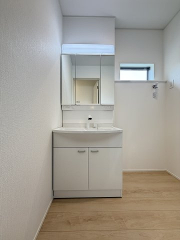 姫路市広畑区才の新築一戸建の洗面所