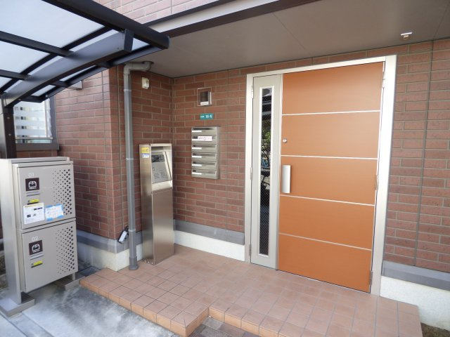 【エントランス】リレント西宮北口