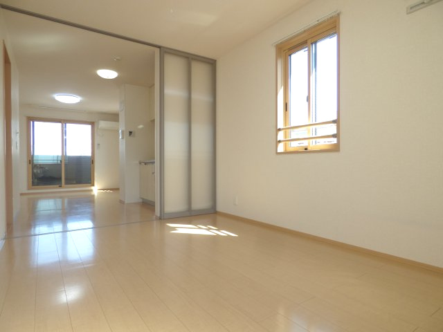 【洋室】リレント西宮北口