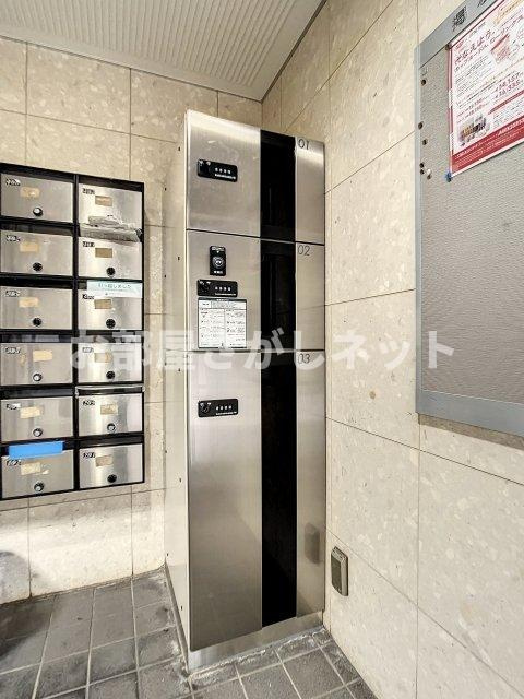メインステージ池袋本町Ⅲ【おとり物件なし】#学生・社会人にオススメ！初期費用分割払いOK！のその他共用部分|宅配BOX