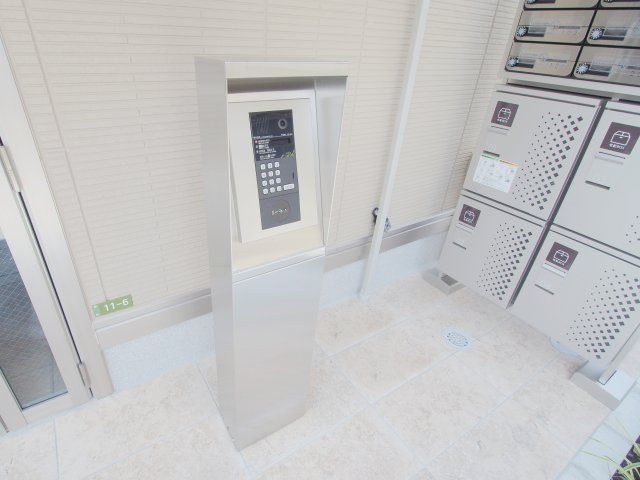 グレイス海田市駅前のエントランス