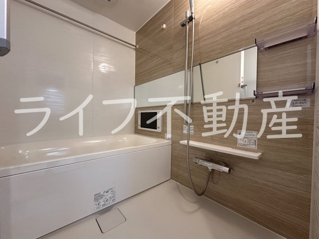 プレジオ森河内ASIANの浴室