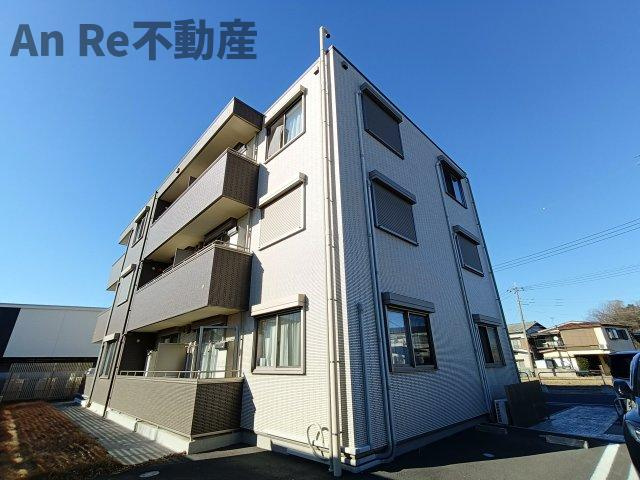 シャルマンドミールの外観
