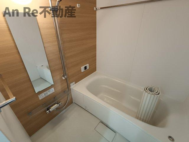 シャルマンドミールの浴室|別部屋イメージ写真
