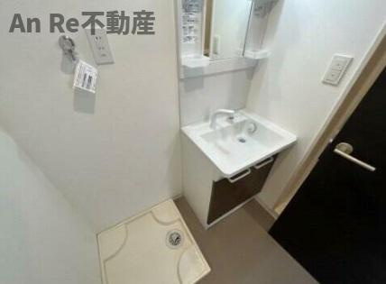 川口市安行出羽１丁目のアパートの洗面所