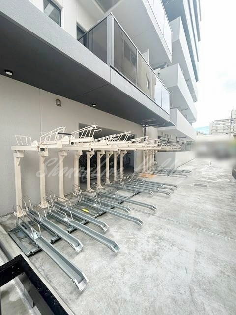 平塚市八重咲町の賃貸マンションのバルコニー